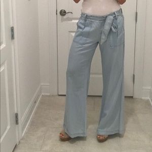Wide-leg Jeans